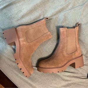Brand new Steve Madden Haylan Booties!